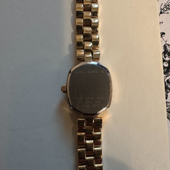 Bulova Vintage Gold Tone Diamond Link Watch - Picture 8 of 8